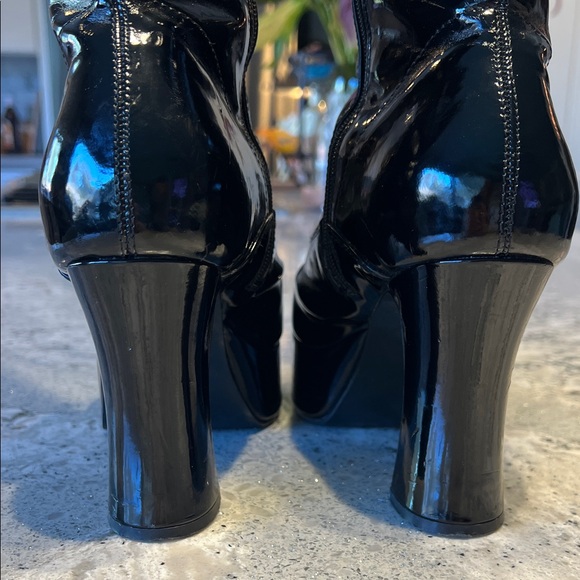 Torrid Black Lace-Up Patent Boots Size 7.5 - Picture 7 of 15